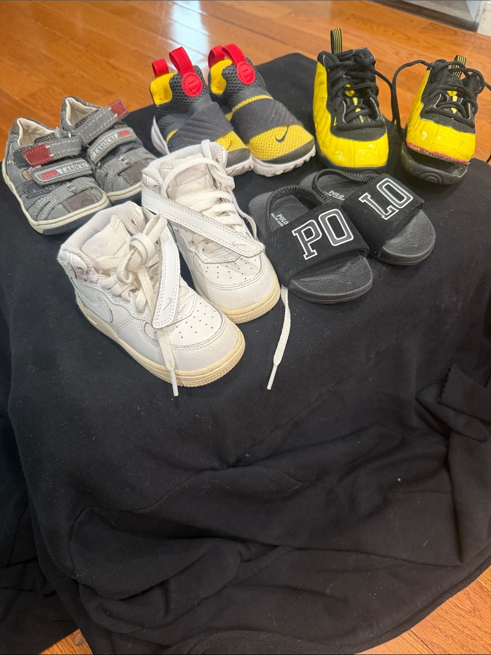 Nike, polo, bundle.